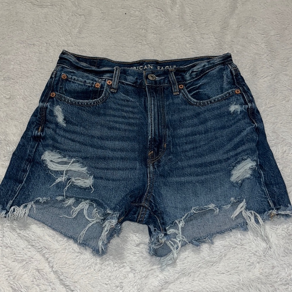 American eagle high rise denim shorts size 2